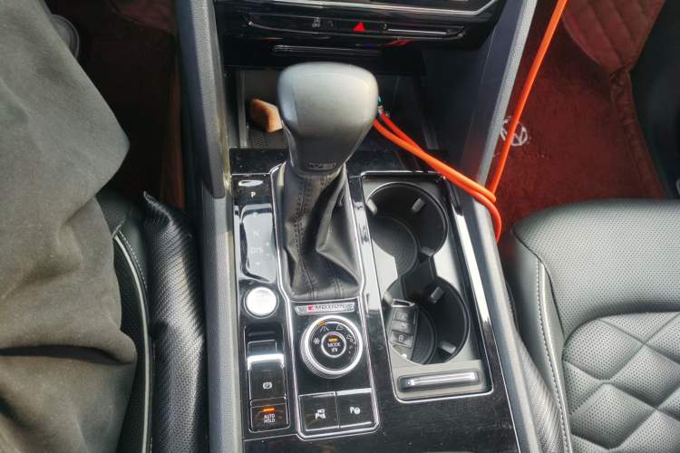 Used Volkswagen Teramont X 2019 530 V6 Four-Wheel Drive Prestige Flagship Edition Gear Lever