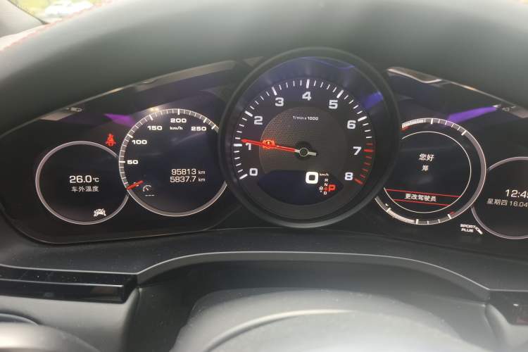 Used Porsche Cayenne 2019 Cayenne 3.0T Instrument Cluster