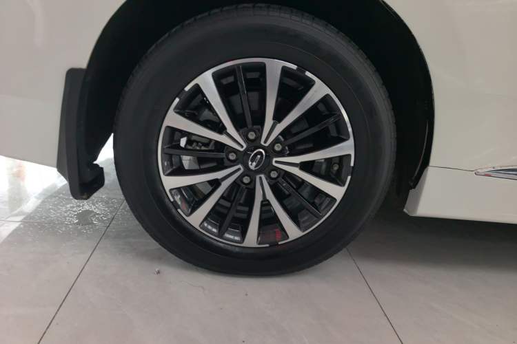 Used GAC Trumpchi M8 2023 Lingxiu Series 390T Luxury Edition Right Rear Wheel Hub