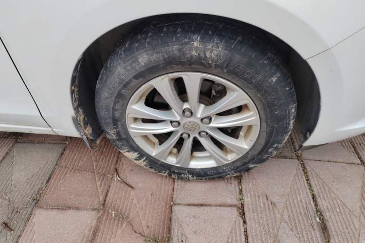 Used Buick GT 2015 15N Manual Entry-Level Trim
