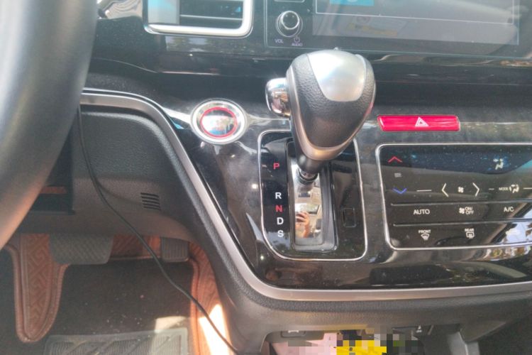 Used Honda Elysion 2019 2.0L Hybrid Luxury Edition
