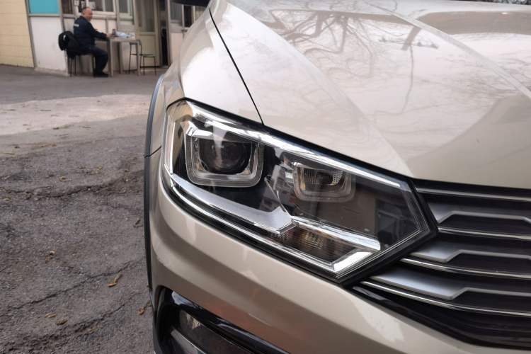 Used Volkswagen C-TREK 2018 230TSI DSG Comfort Model
