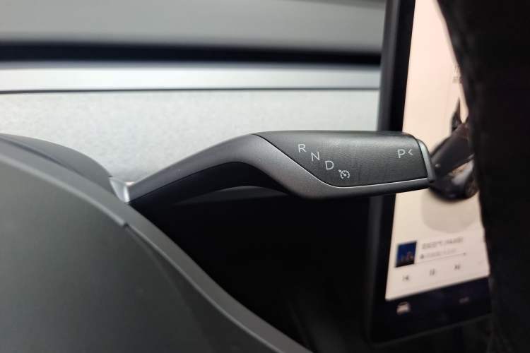 Used Tesla Model Y 2024 Rear-Wheel-Drive Version Gear Lever