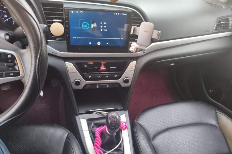 Used Hyundai Elantra (6th Generation / Lingdong) 2016 1.6L Manual ZhiXuan · Dynamic Model
