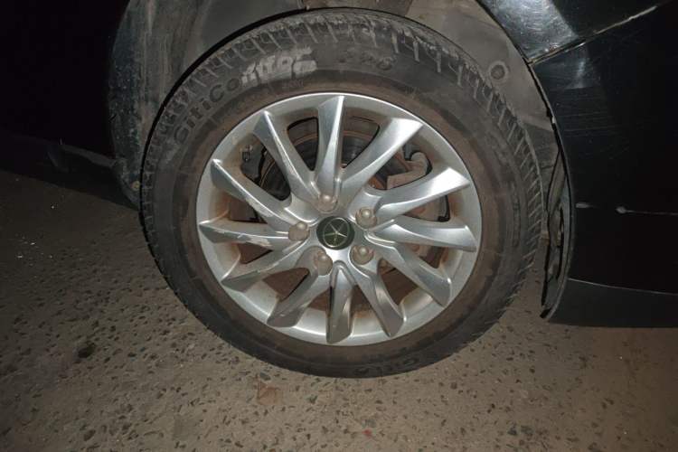 Used JAC Group Refine M2 2013 1.5L Manual Comfort Model 5 Seats