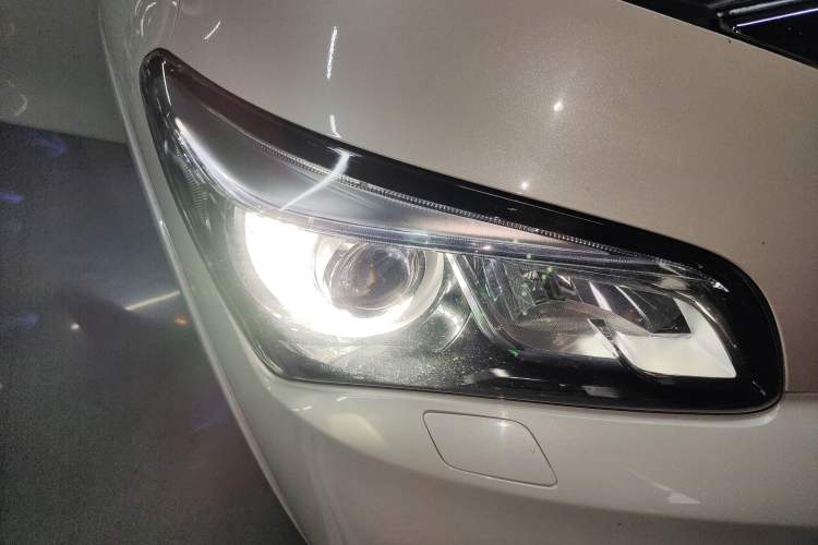 Used Infiniti QX80 2016 5.6L 4WD