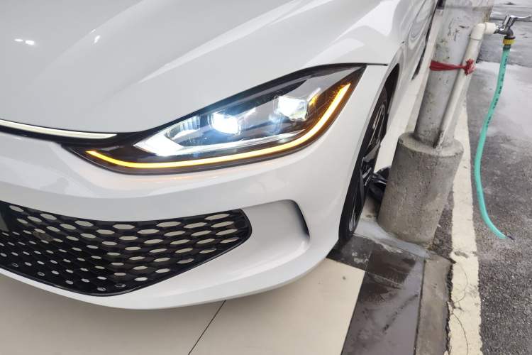 Used Volkswagen Lamando 2025 Lavida L 280TSI DSG Cool & Spicy Edition
