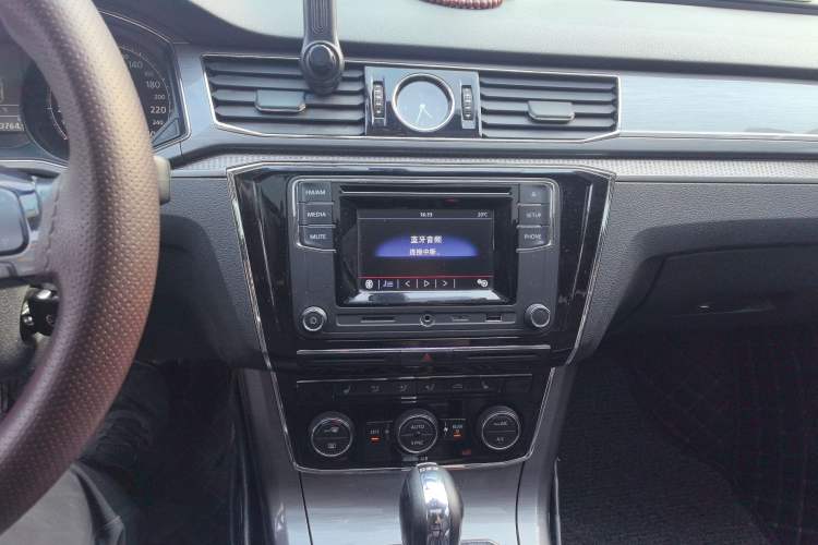 Used Volkswagen Passat 2016 330TSI DSG Luxury Edition