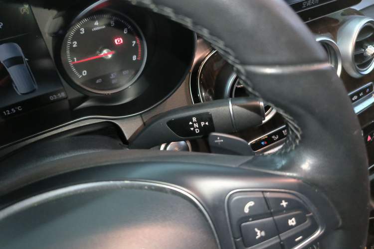 Used Mercedes-Benz GLC 2019 Facelift GLC 260 L 4MATIC Luxury Model
