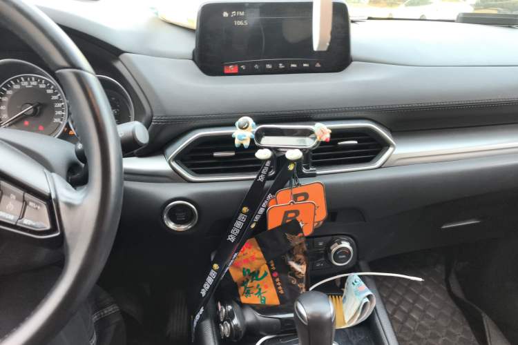 Used Mazda CX-5 2017 2.0L Automatic 2WD ZhiShang Trim China VI Standard