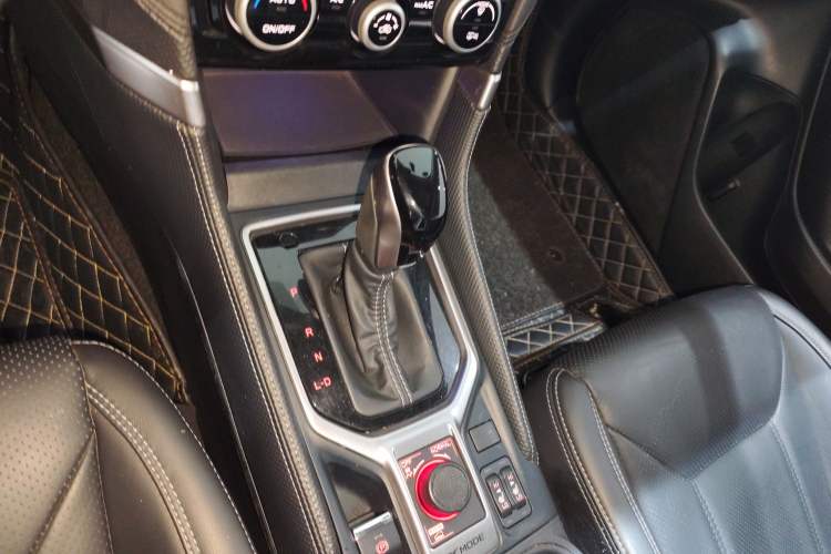 Used Subaru Forester 2020 2.0i Luxury Edition EyeSight Gear Lever