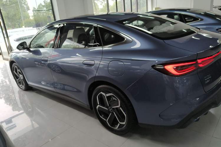 Used BYD Seal 06 New Energy 2024 DM-i 120KM Flagship Model
