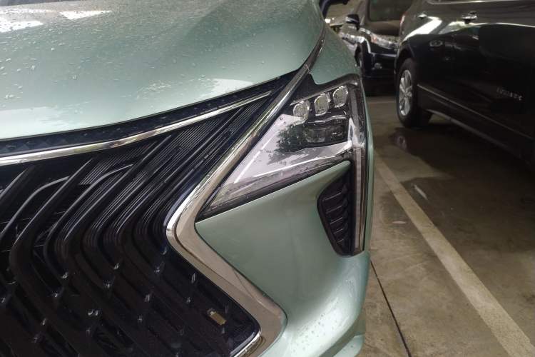 Used FORTHING Yacht 2022 1.5T DCT Yangfan Edition Left Front Headlight