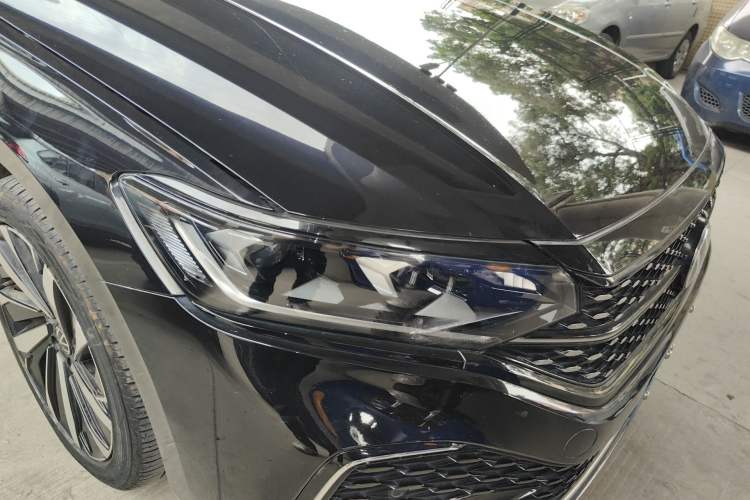 Used Volkswagen Passat 2022 330TSI Starry Elite Edition Right Front Headlight