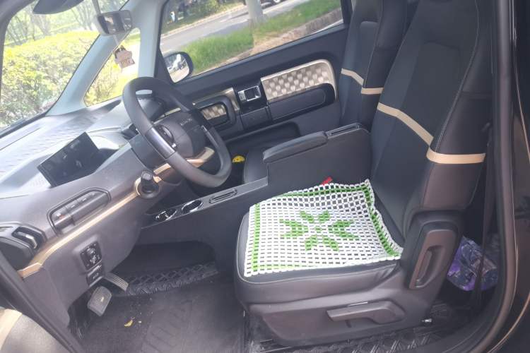 Used Baojun KiWi EV 2022 Artist Lite Edition Ternary Lithium