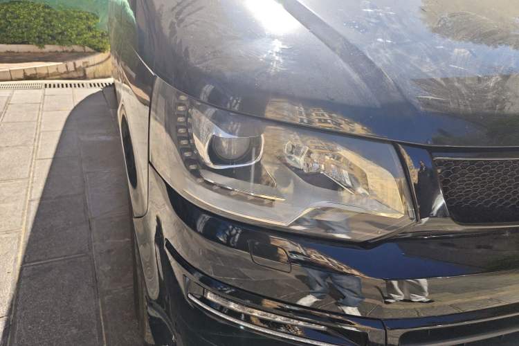 Used Volkswagen Caravelle 2015 2.0 TSI Four-Wheel Drive Comfort Edition
