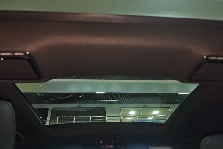 Used Mercedes-Benz GLC 2021 GLC 260 L 4MATIC Luxury Model
