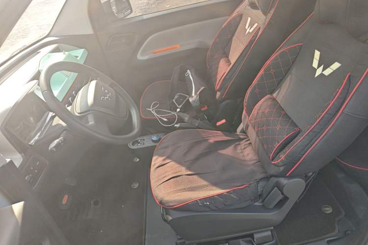 Used Wuling Hongguang MINIEV 2022 Zizai Version Lithium Iron Phosphate