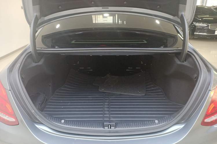 Used Mercedes-Benz C-Class 2018 C 200 L Sport Edition Trunk