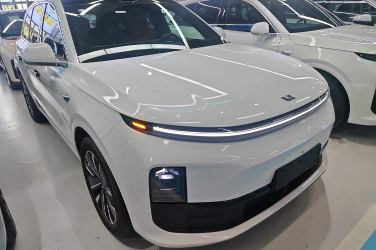 Used Li Auto L6 2025 Max Smart Refresh Edition Exterior 1