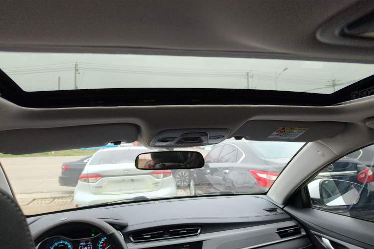 Used Geely Auto Emgrand 2021 UP 1.5L CVT Luxury Model