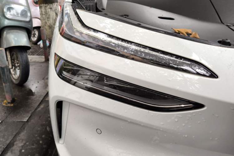 Used ONVO L60 2024 60 kWh Rear-Drive Version