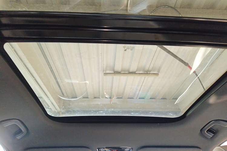 Used Geely Galaxy L7 2023 1.5T 115 km MAX Headliner