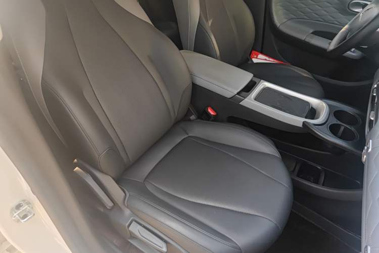 Used Dongfeng NAMMI 01 2024 New Edition 430 Max Smart+ Right Front Seat