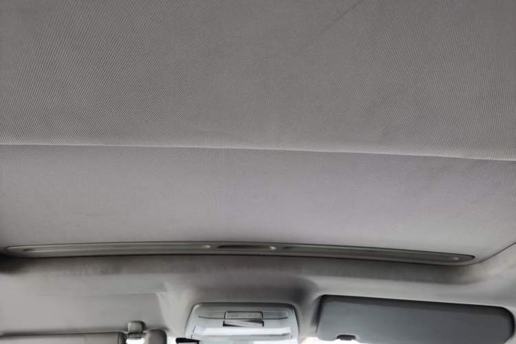 Used Bestune B30 2016 1.6L manual luxury version Headliner