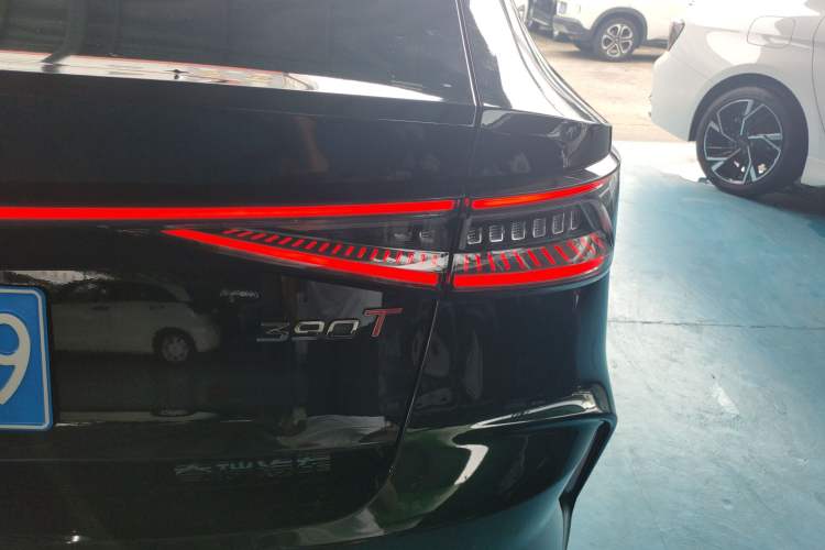 Used Chery Arrizo 8 2023 High-Performance Edition 2.0T DCT Powerfully Equipped