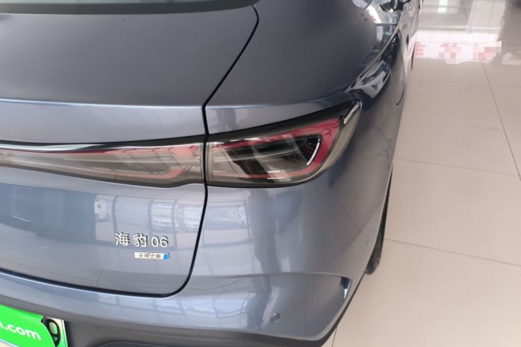 Used BYD Seal 06 New Energy 2025 DM-i Smart Drive 120KM Deluxe Model
