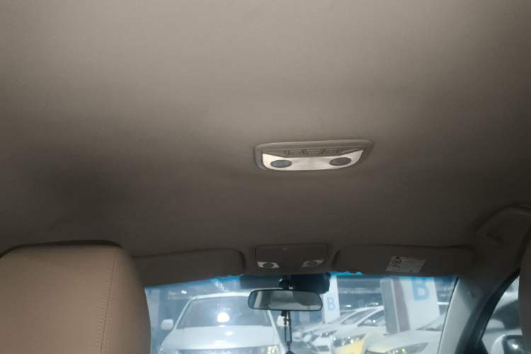 Used Geely Auto Emgrand 2017 Sedan Million Edition 1.5L Manual Luxury Model