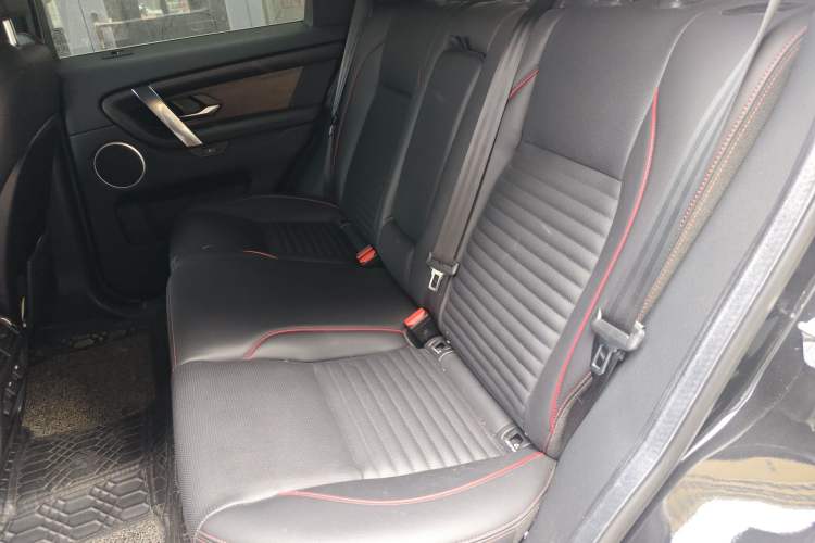 Used Land Rover Discovery Sport New Energy 2021 P300e Performance Tech Edition