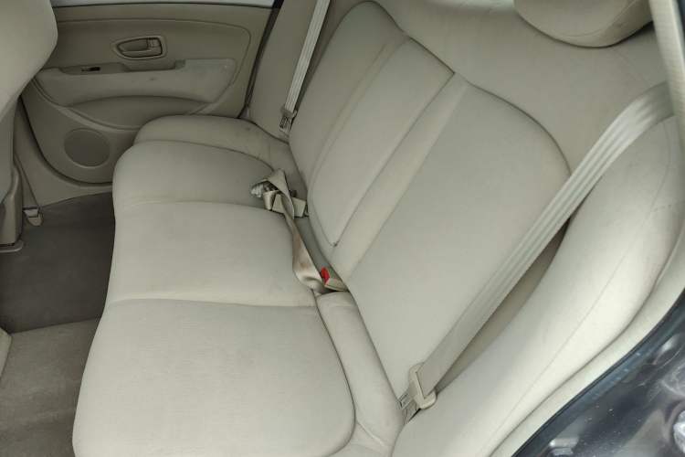 Used Nissan Sylphy 2012 Classic 1.6XE Manual Comfort Edition Left Rear Seat
