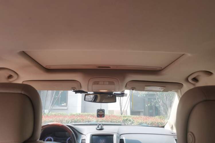 Used Roewe 950 2012 2.4L Luxury Edition
