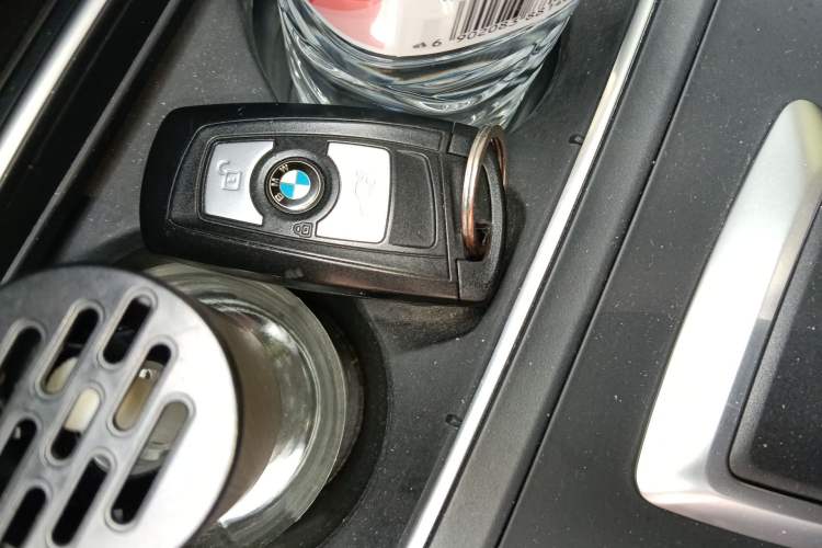 Used BMW 3 Series 2019 320Li Fashion Model
