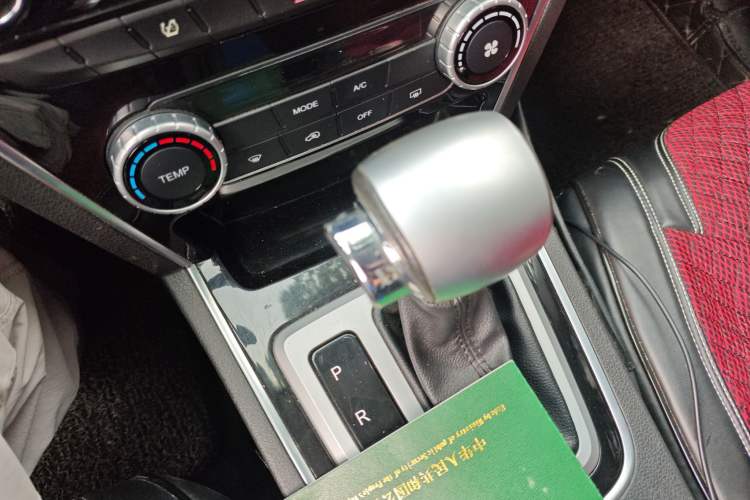 Used Leopaard CS10 2017 2.0T Automatic Urban Version
