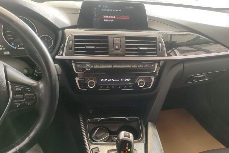 Used BMW 3 Series 2018 320Li Fashion Model
