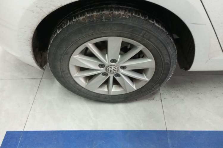 Used Volkswagen Golf 2016 1.6L Automatic Fashion Model