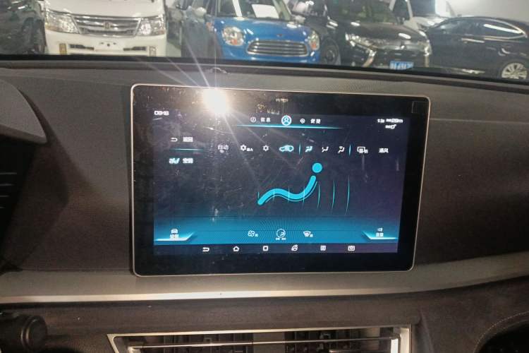 Used BYD Song Pro New Energy 2019 DM 1.5T Four-Wheel Drive Performance Edition Deluxe Model Audio And AC Panel