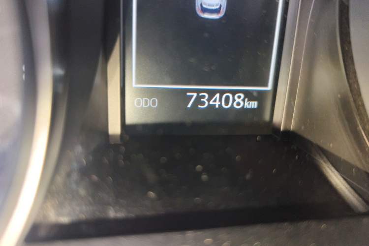 Used Toyota IZOA 2018 2.0L Yichi Version China VI Standard Odometer Close Up