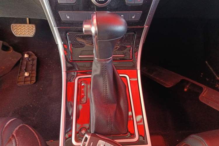 Used Haval H2 2016 Red-Label 1.5T Automatic Two-Wheel Drive Luxury Model
