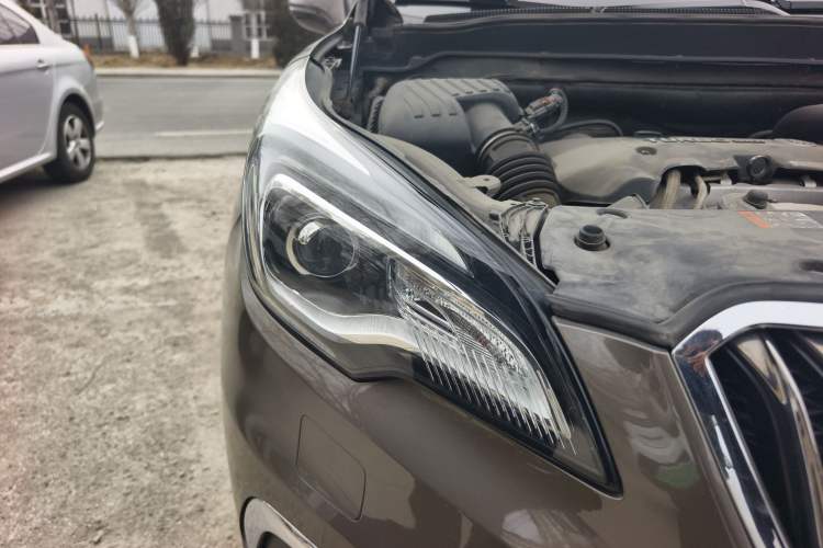 Used Buick Envision 2016 28T Four-Wheel Drive Elite Version