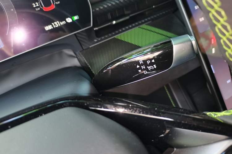 Used NETA GT 2023 560 Gear Lever