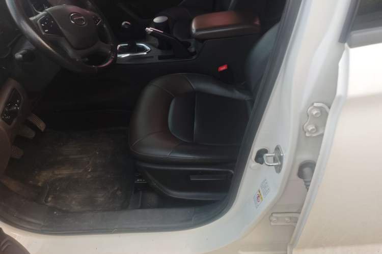 Used GAC Trumpchi GS4 2017 200T Manual Two-Wheel Drive Elite Edition Left Front Seat