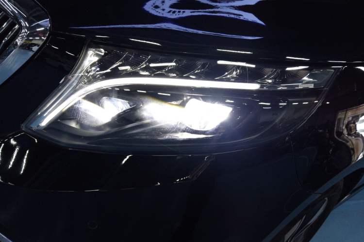 Used Mercedes-Benz V-Class 2022 V 260 L Long Wheelbase Prestige Edition
