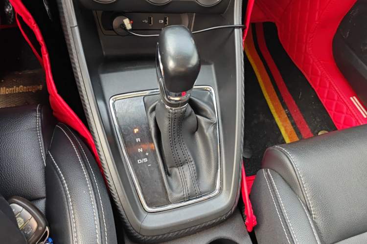 Used MG ZS 2018 1.5L Automatic Luxury Edition China V Standard