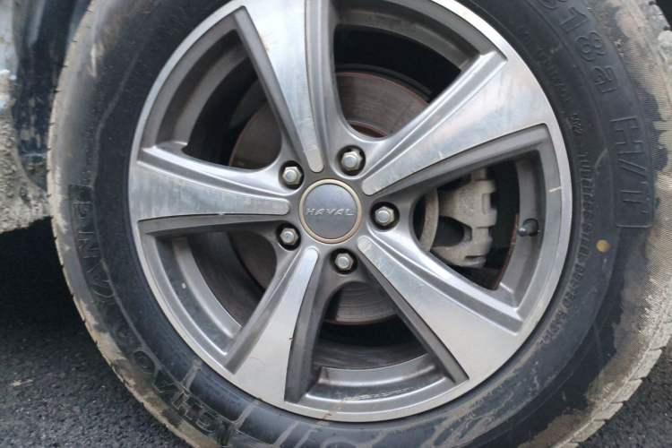 Used Haval H6 2016 Upgraded Model 1.5T Manual Two-Wheel Drive Value Edition
