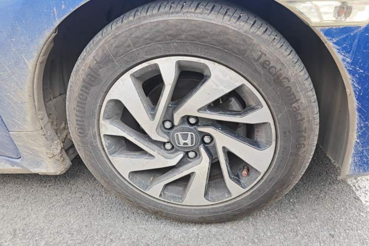 Used Honda Civic 2016 220TURBO CVT Luxury Edition
