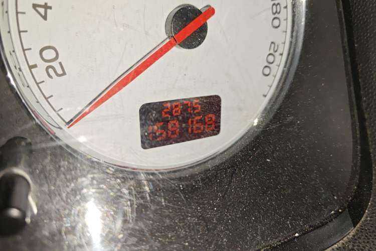 Used Peugeot 307 2010 Hatchback 1.6L Manual Comfort Edition Odometer Close Up